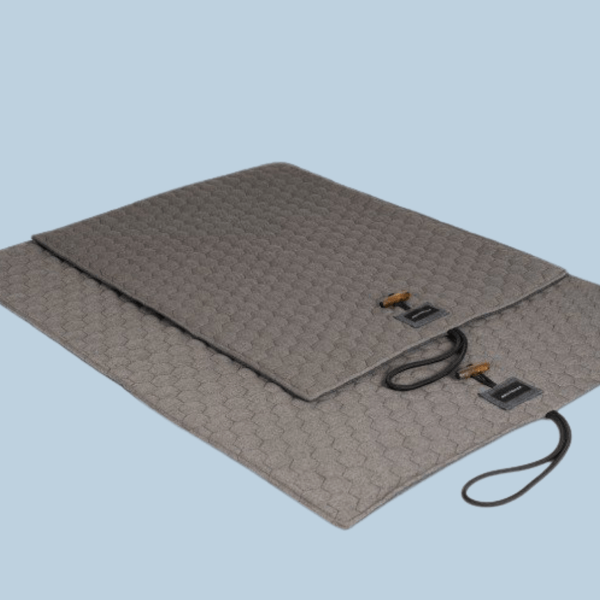 Molly & Stitch Hundereisedecke MOLLY&STITCH HONEYCOMB HUNDEMATTE