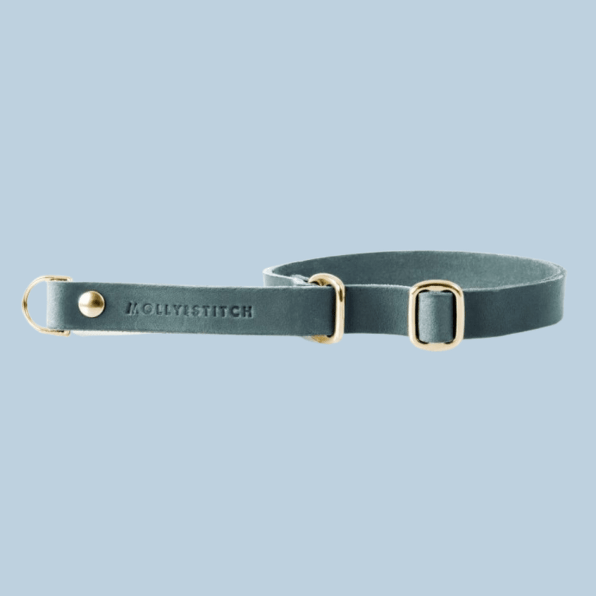 Molly & Stitch Retrieverhalsband Leder 50 cm Max. | Breite: 2,oo cm / Gold MOLLY&STITCH "BUTTER" RETRIEVER LEDERHALSBAND - ZEITLOSES GRAU